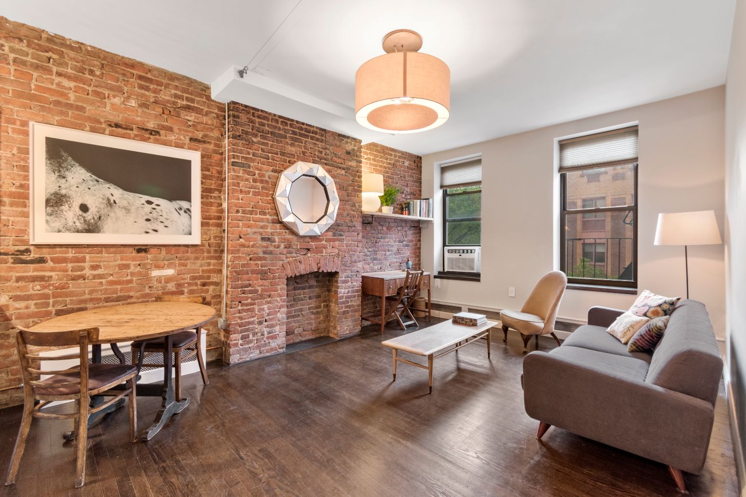 How Much Does a One Bedroom Apartment Cost to Buy in NYC? | Hauseit